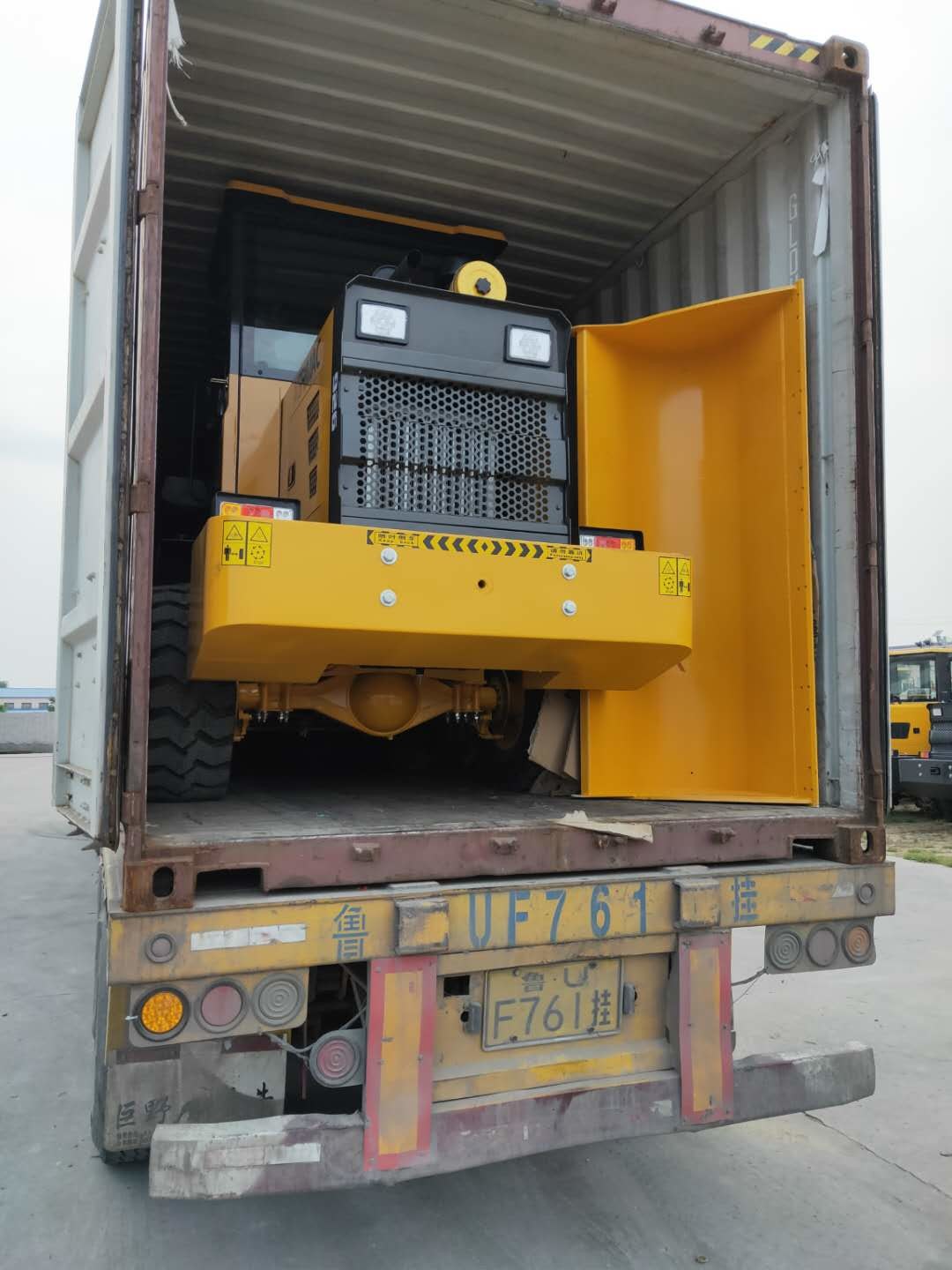Aktueller Firmenfall über 6 Sätze MC926 Mini Wheel Loaders Delivered To die Philippinen