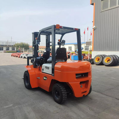 40KW Mini Forklift Truck , Small Warehouse Forklift 2000kg Loading Capacity