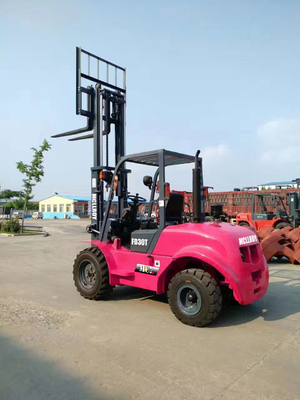 Erhöhte Produktivität Off-Road-Forklift-Lkw für Erhöhung der Lagerkapazität durch Ermöglichung von vertikalen Lagerlösungen